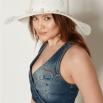 Γυναικείο Ψάθινο Καπέλο με Πέρλες-Άσπρο