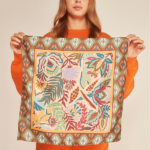 Μαντήλι Σατέν με Εθνοτικό Μοτίβο-Χακί