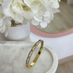 Ατσάλινη χειροπέδα με λατινικούς αριθμούς και στρας