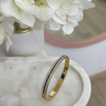 Ατσάλινη χειροπέδα με στρασάκια