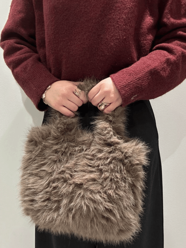 Γυναικεία Γούνινη Τσάντα Τετράγωνη-Σκούρο Μπεζ