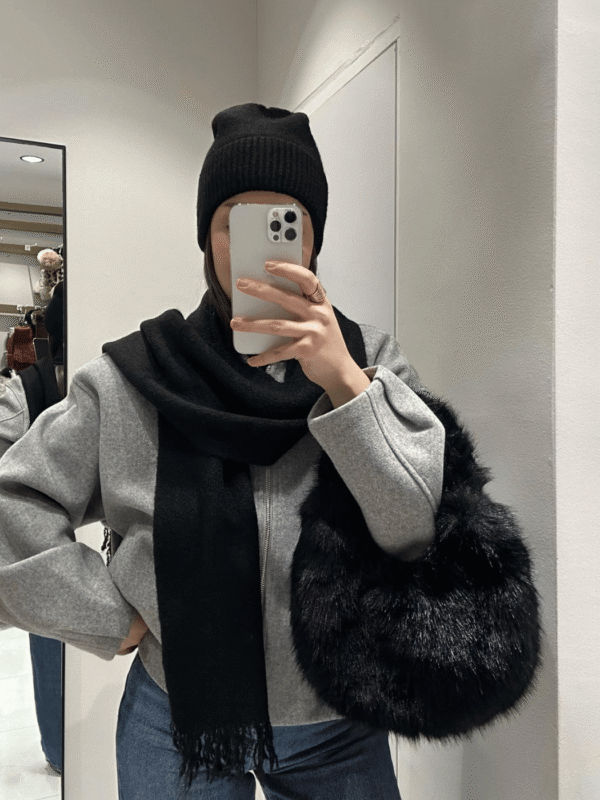 Γυναικείο Σετ Πλεκτό Ζεστό Κασκόλ & Σκουφάκι – Μαλακό και Άνετο -Μαύρο