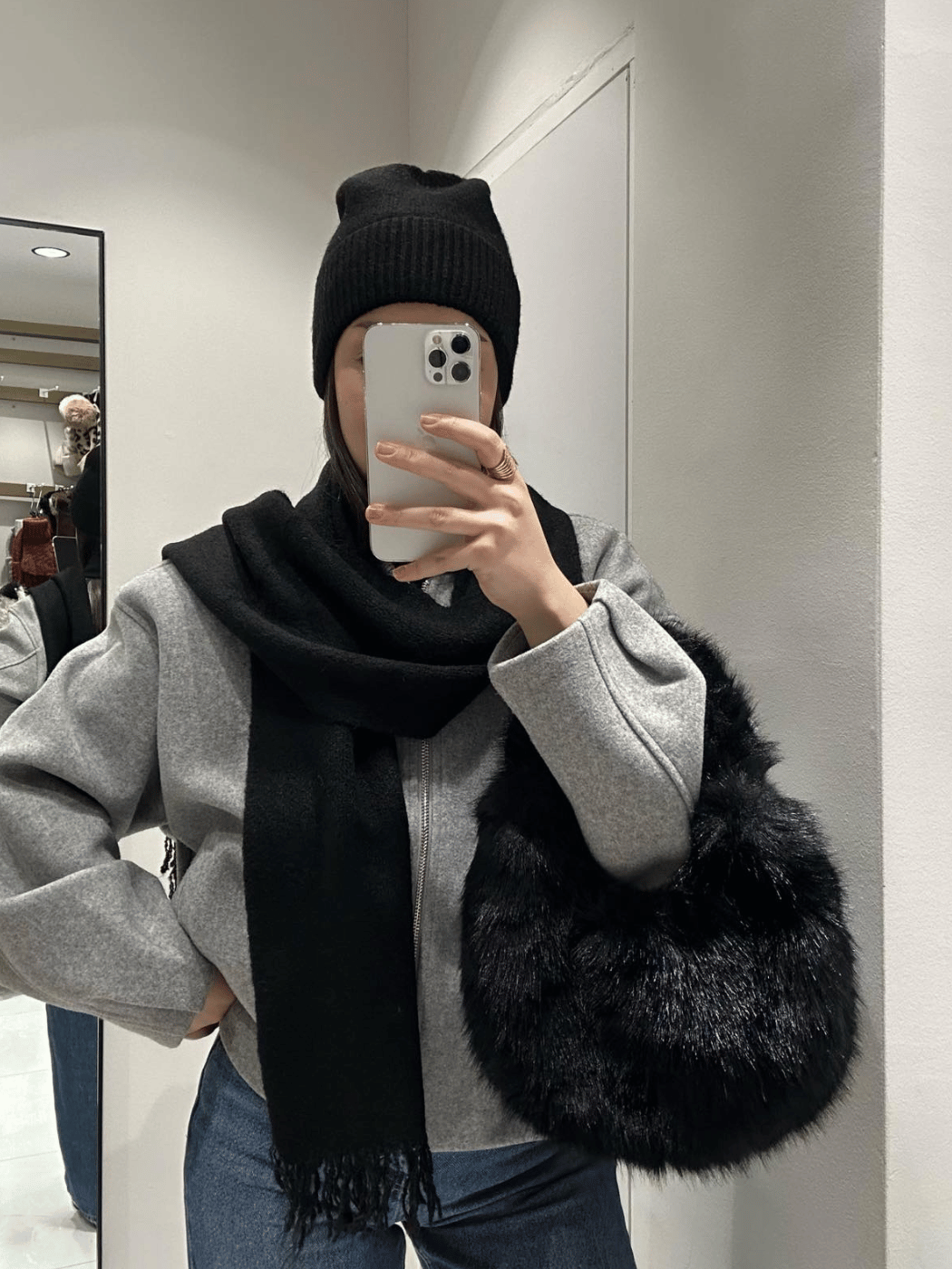 1 Γυναικείο Σετ Πλεκτό Ζεστό Κασκόλ & Σκουφάκι – Μαλακό και Άνετο -Μαύρο - Image 1