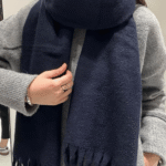 Γυναικείο Μονόχρωμο Χοντρό Κασκόλ με Κρόσσια-Μπλε Σκούρο