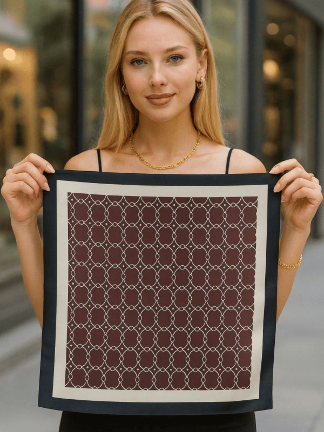 1 (1) Γυναικείο Φουλάρι Διπλής όψης-Chain Print - Image 1