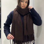 Γυναικείο Μονόχρωμο Κασκόλ Με Κρόσσια - Καφέ