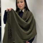 Γυναικείο Μονόχρωμο Κασκόλ Με Κρόσσια - Χακί