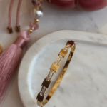 Ατσάλινη Χειροπέδα με Γεωμετρικό Σχέδιο και Πέτρες